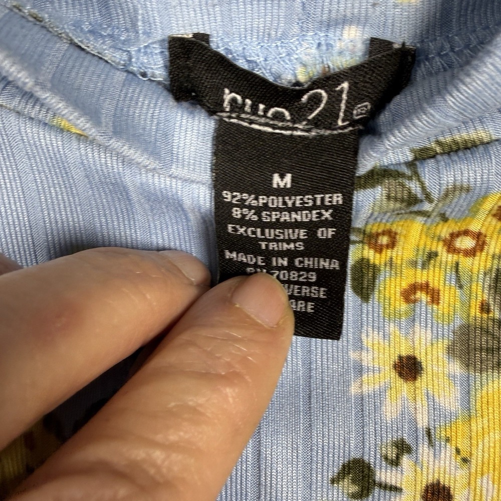 Rue 21 Y2K Top M Blue Ribbed Floral Baby Tee Crew Neck Fitted Retro 90s Casual - Picture 7 of 8